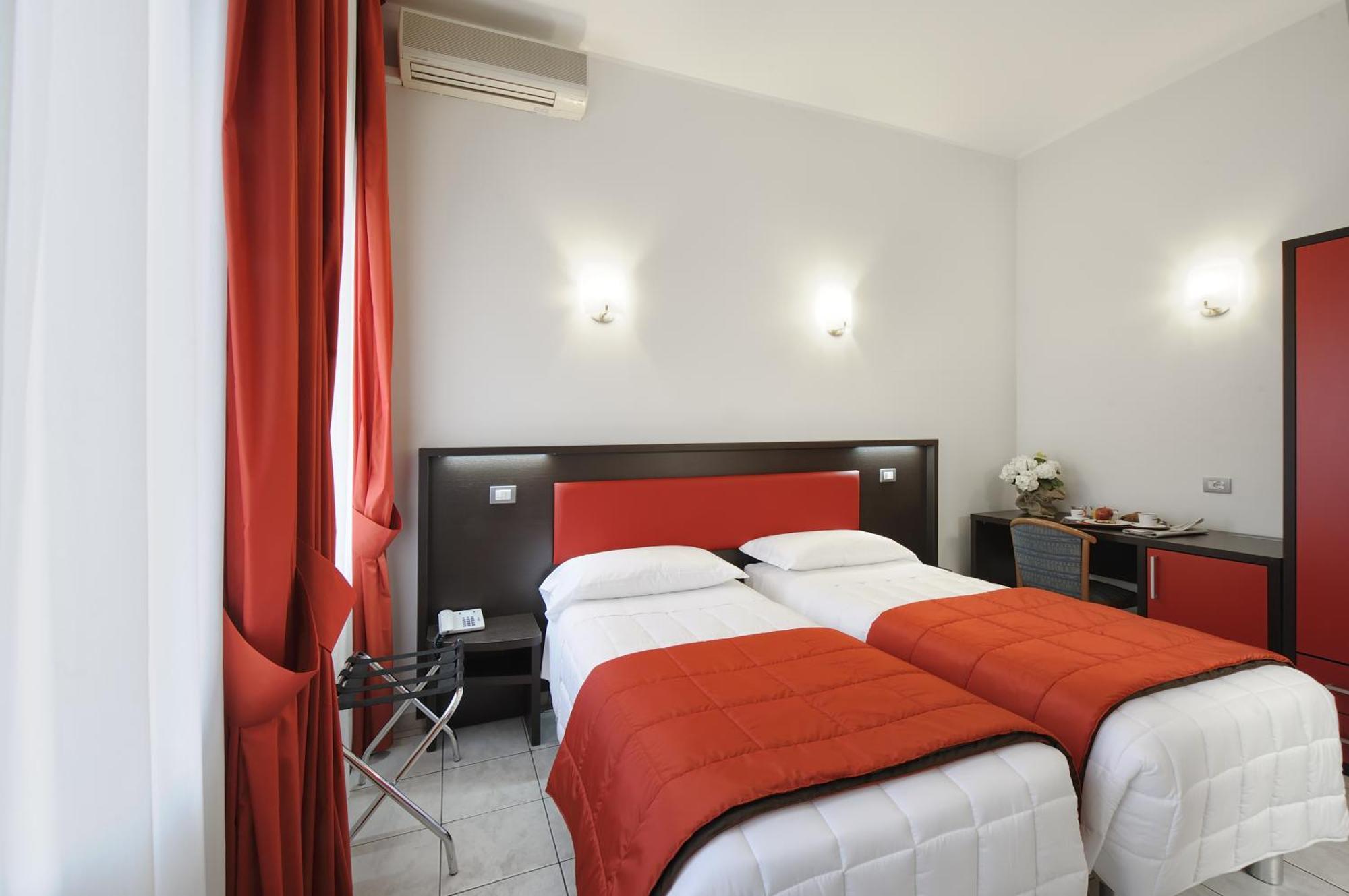 Hotel Al Corso Legnano Chambre photo