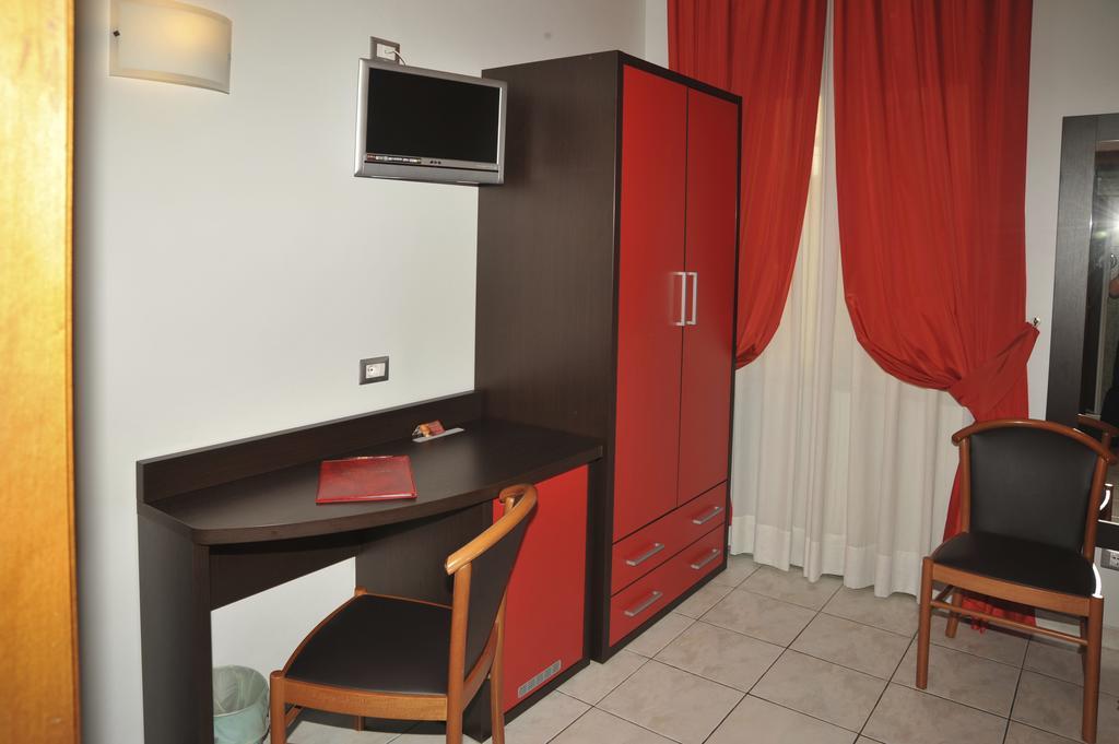 Hotel Al Corso Legnano Extérieur photo